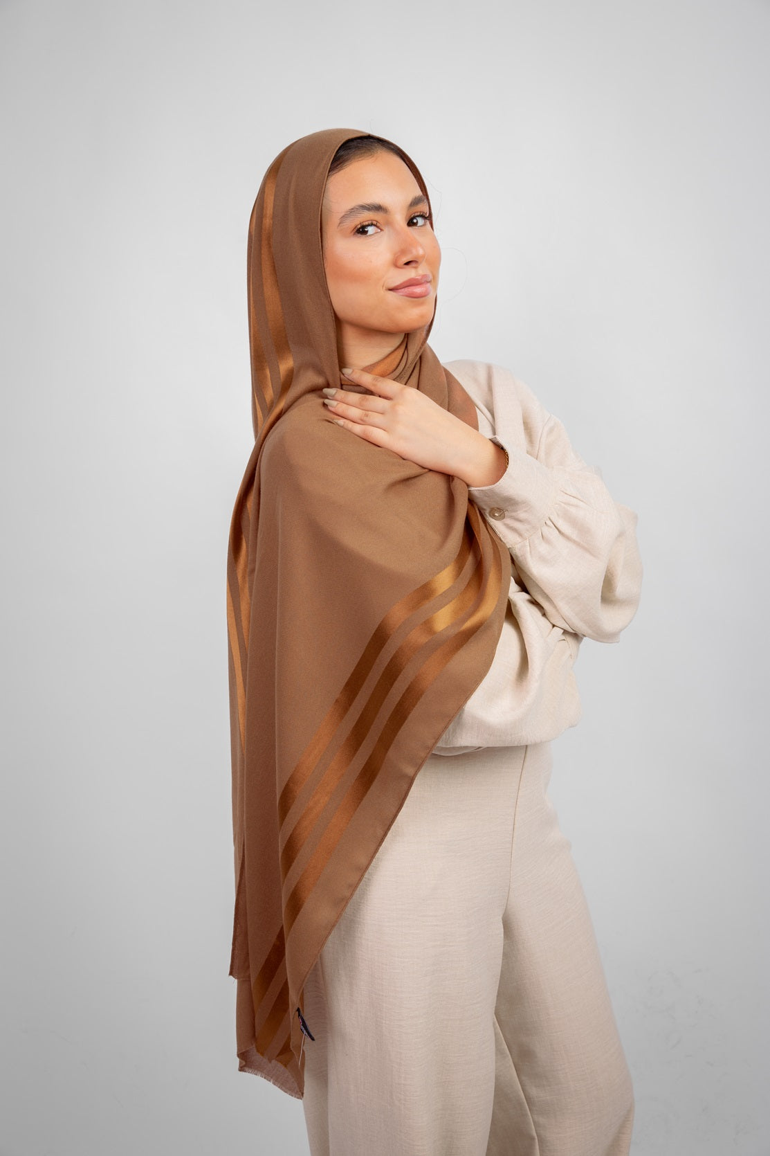 Didi Satin Line Hijab - Brown